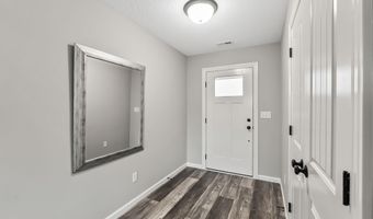 122 Sunset Dr, Avilla, IN 46710