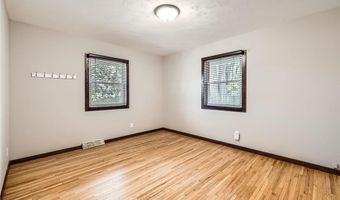 2712 9th Ave, Anoka, MN 55303