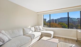 3 WASHINGTON Cir NW 602, Washington, DC 20037