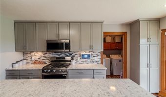 1502 Brookdale Dr, Atchison, KS 66002