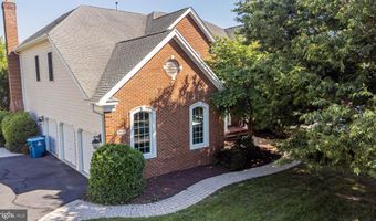 20262 KIAWAH ISLAND Dr, Ashburn, VA 20147