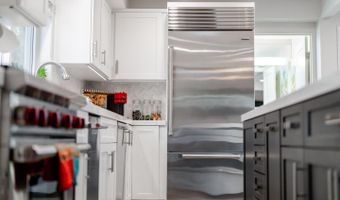 129 Santa Cruz Ave, Aptos, CA 95003
