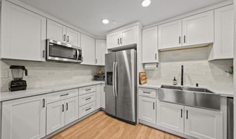2360 Hosp Way 229, Carlsbad, CA 92008