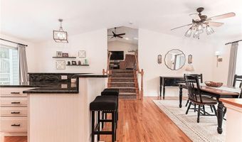 180 Mesa Dr, North Kingstown, RI 02852