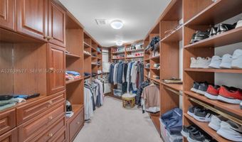 19955 NE 38th Ct 2204, Aventura, FL 33180