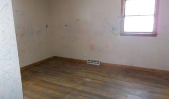 4 Spring St, Baileyville, ME 04694
