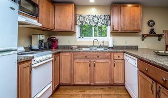22 Waterfront Rd, Bartlett, NH 03812