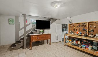 210 Pine St, Allegan, MI 49010