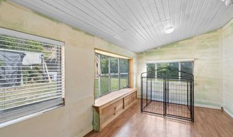1395 East St, Addy, WA 99101