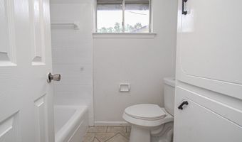 2708 Tallow St, Alvin, TX 77511