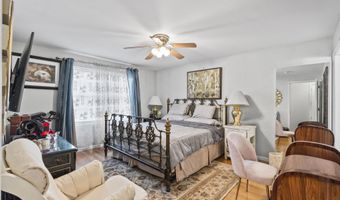 145 W 1ST St, Bayonne, NJ 07002