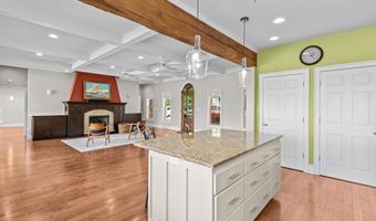 825 DOGWOOD Ln, Ashville, AL 35953