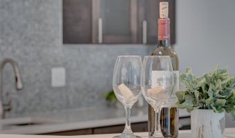 43320 BARNSTEAD Dr, Ashburn, VA 20148