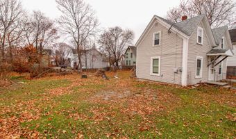 218 Grove St, Bangor, ME 04401