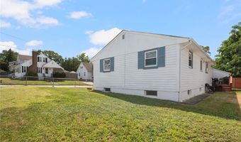 75 Autumn St, Cranston, RI 02910