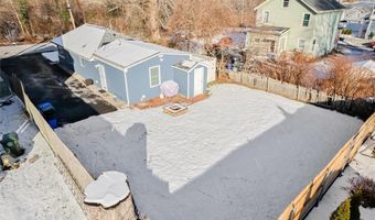 126 Narrows Rd, Bristol, RI 02809
