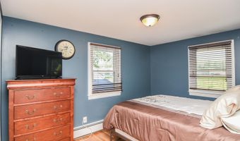 500 Donald St, Bedford, NH 03110