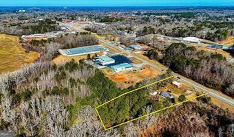 1013 Veterans Pkwy, Barnesville, GA 30204
