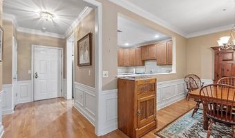 170 Haverhill St 136, Andover, MA 01810