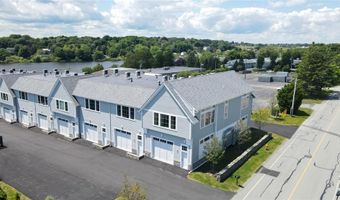 55 John Clarke Rd 3, Middletown, RI 02842