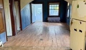 5 Lockrow Blvd, Albany, NY 12205