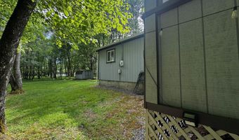 33 Eliot Ln, Albrightsville, PA 18210
