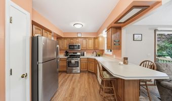 2943 Lee Marie Dr, Adrian, MI 49221