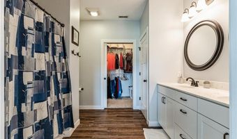 1611 Breca Ridge Dr 4, Anamosa, IA 52205