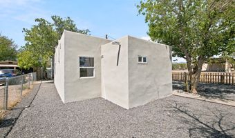 501 Veranda Rd NW, Albuquerque, NM 87107