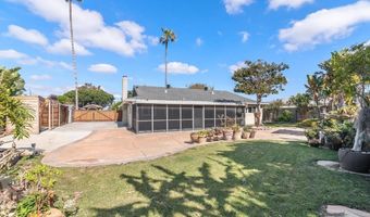 2245 Nob Hill Dr, Carlsbad, CA 92008