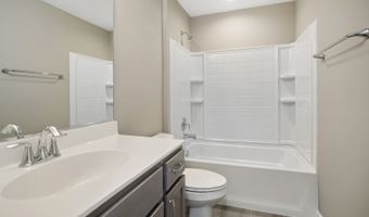 381 Masters Dr, Addison, IL 60101
