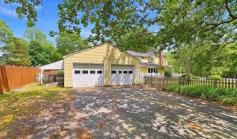304 Central Blvd, Bayville, NJ 08721