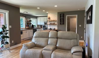 35134 Helligso Ln, Astoria, OR 97103