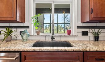 288 Maywood Way, Ashland, OR 97520