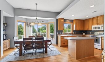 10579 Karston Ave NE, Albertville, MN 55301