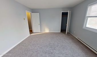 26 Sand St B, Albany, NY 12209