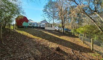4788 Wood St, Acworth, GA 30101