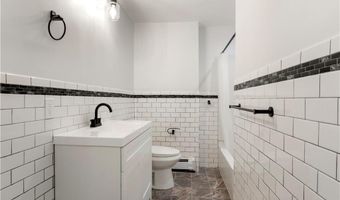 20 Hurdis St 6, North Providence, RI 02904