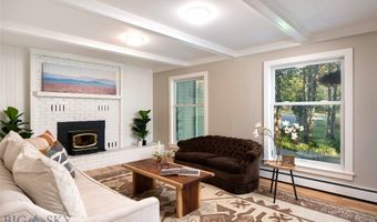 8373 Goldenstein Ln, Bozeman, MT 59715