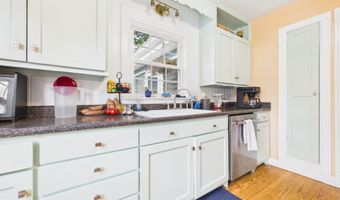 1606 E 7th St, Anderson, IN 46012