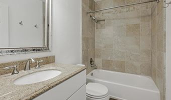 1222 River Glen Row 65, San Diego, CA 92111