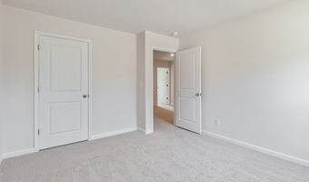 1040 Misty Creek Dr, Aberdeen, NC 28315