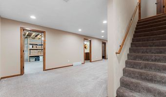 4732 N PROVIDENCE Ave 301, Appleton, WI 54913