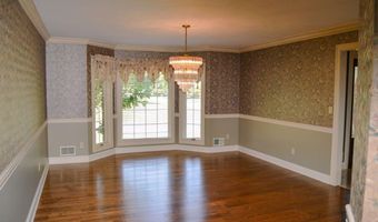 166 Castleton Dr, Bardstown, KY 40004