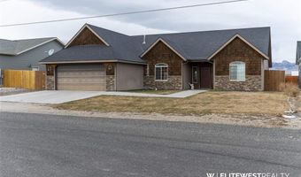 2953 E Ave, Cody, WY 82414