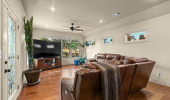 903 SW Edinburgh Ave, Bentonville, AR 72713