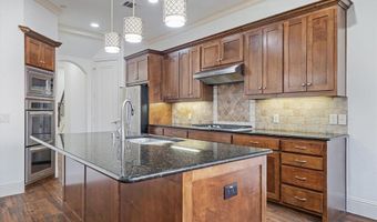 14739 Stanford Ct, Addison, TX 75254