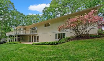 17810 POND Rd, Ashton, MD 20861