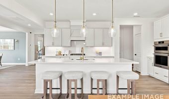 563 Whinfield Pl, Aberdeen, NC 28315