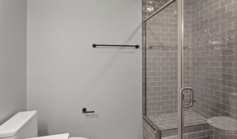 2237 Trillium Ln, Ann Arbor, MI 48104